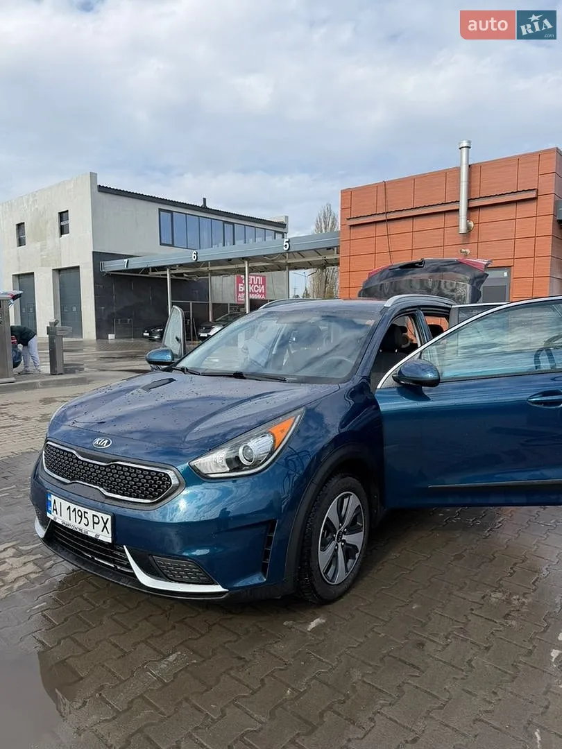 2017 Kia Niro - мініатюра 3