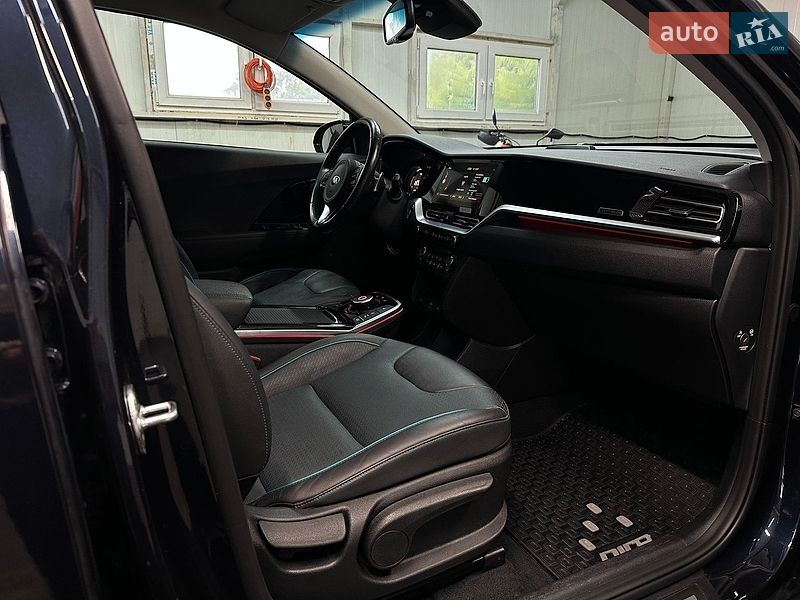 Внедорожник / Кроссовер Kia Niro 2020 в Львове