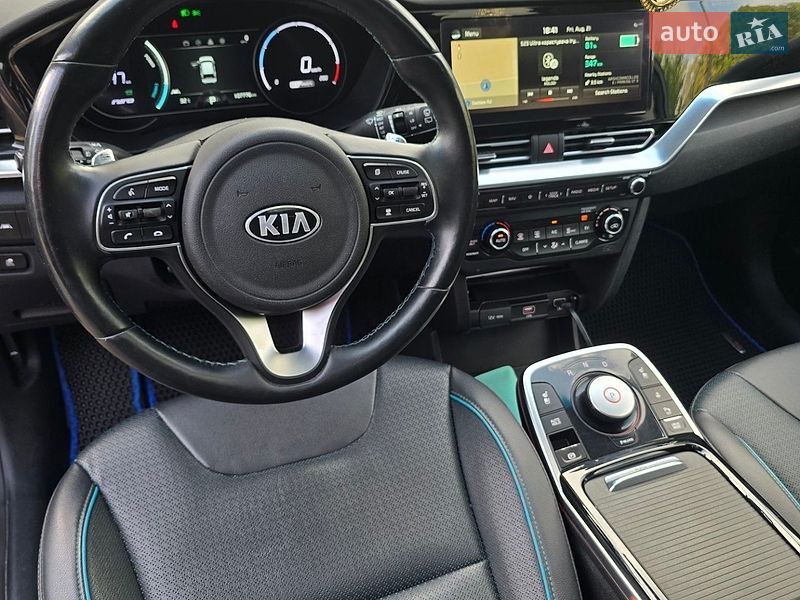 Внедорожник / Кроссовер Kia Niro 2020 в Бурштыне