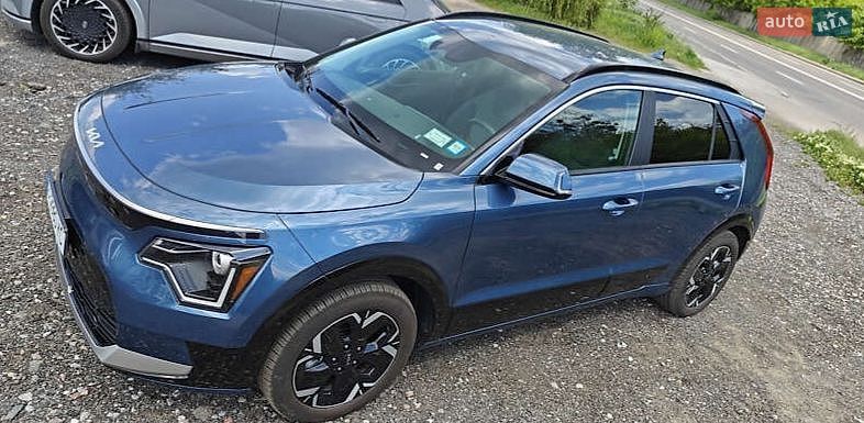 Внедорожник / Кроссовер Kia Niro 2024 в Киеве