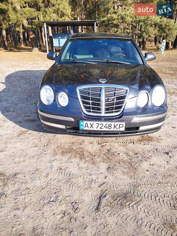 Седан Kia Opirus 2006 в Харькове