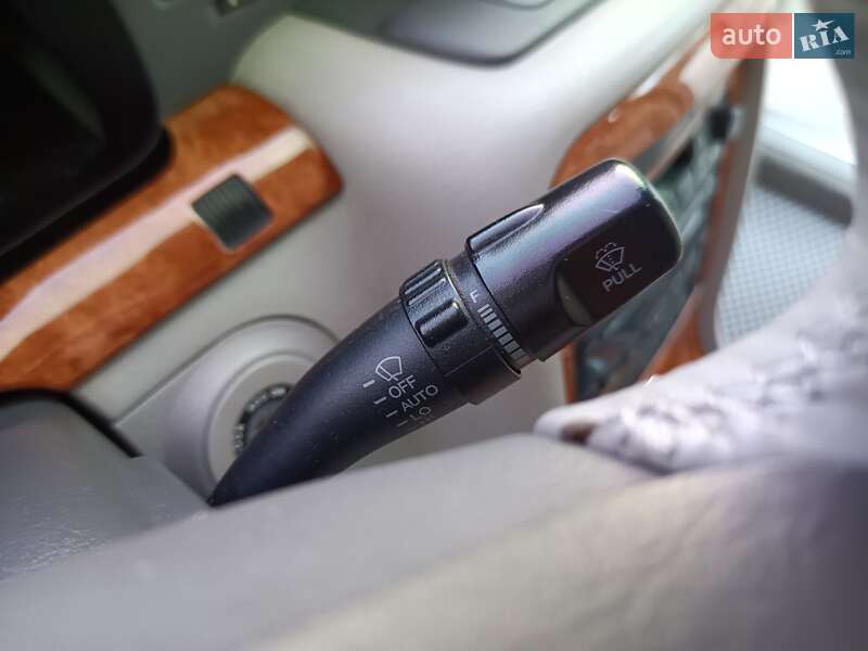 Седан Kia Opirus 2006 в Киеве