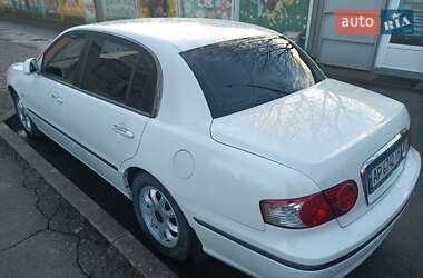 Седан Kia Opirus 2006 в 