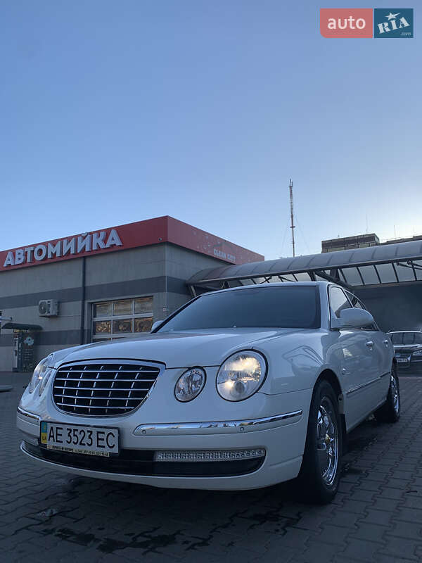 Седан Kia Opirus 2007 в Кривом Роге
