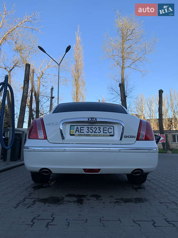 Седан Kia Opirus 2007 в Кривом Роге