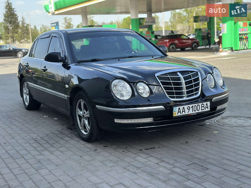 Седан Kia Opirus 2006 в 