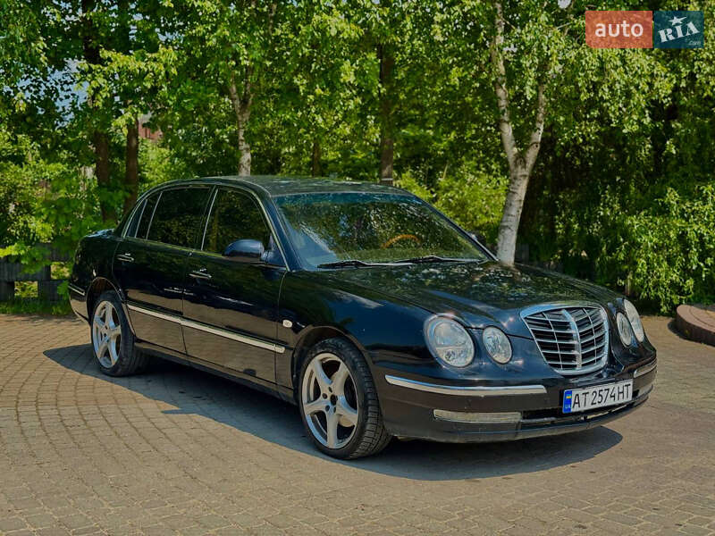 Седан Kia Opirus 2006 в Ивано-Франковске