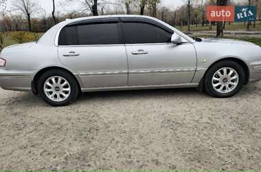 Седан Kia Opirus 2005 в Кривому Розі