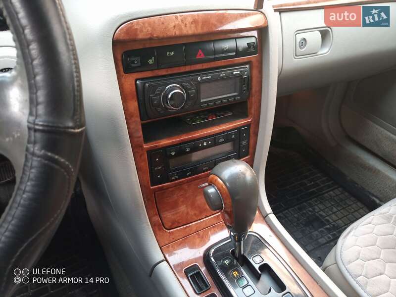 Седан Kia Opirus 2005 в Львове