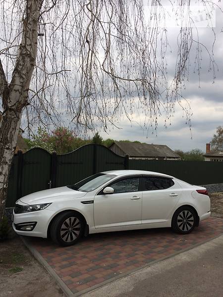 Kia Optima 2012 года