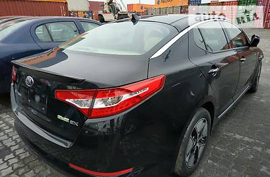 Седан Kia Optima 2013 в Полтаве