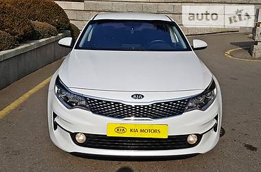 Седан Kia Optima 2016 в Днепре