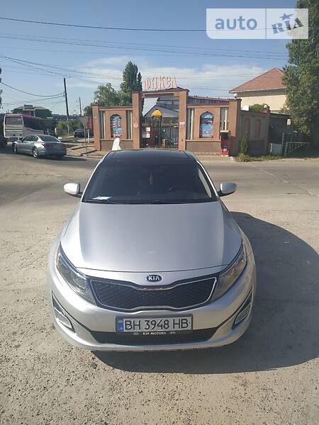 Седан Kia Optima 2014 в 