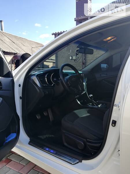 Седан Kia Optima 2012 в Харькове