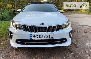 Седан Kia Optima 2015 в Львові