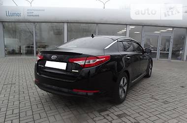 Седан Kia Optima 2011 в Днепре