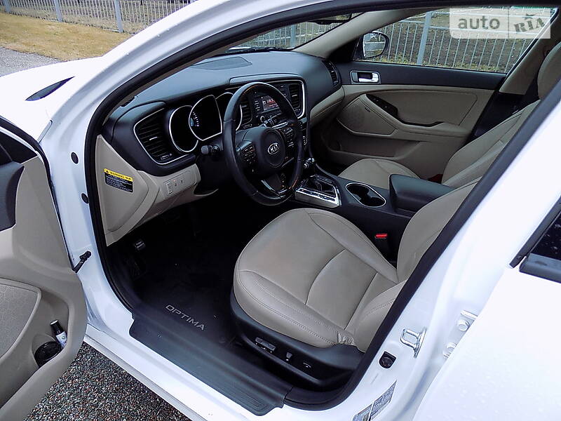 Седан Kia Optima 2015 в Києві