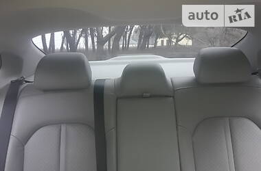 Седан Kia Optima 2016 в 