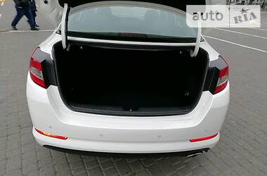 Седан Kia Optima 2012 в Одессе