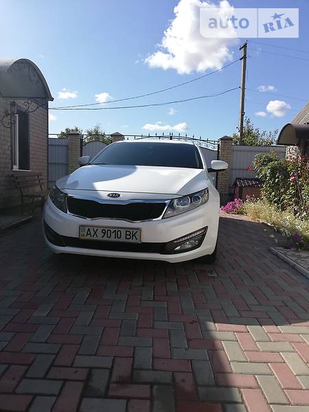 Седан Kia Optima 2012 в Харькове