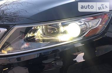 Седан Kia Optima 2012 в 