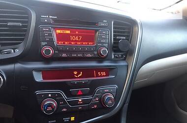 Седан Kia Optima 2012 в 