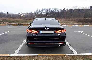 Седан Kia Optima 2016 в 
