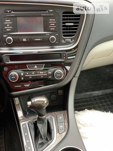 Седан Kia Optima 2014 в Кривому Розі