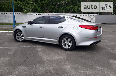 Седан Kia Optima 2013 в Киеве