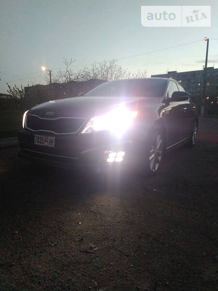 Седан Kia Optima 2015 в Кривому Розі