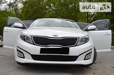 Седан Kia Optima 2014 в Запоріжжі