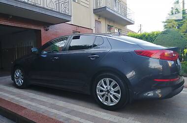 Седан Kia Optima 2014 в Львове