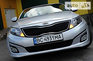 Седан Kia Optima 2014 в 