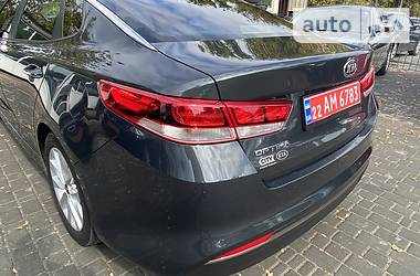 Седан Kia Optima 2016 в Херсоне