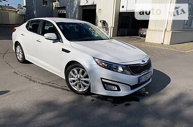 Седан Kia Optima 2015 в Киеве