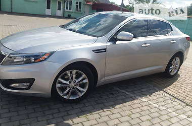 Седан Kia Optima 2013 в Луцке