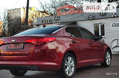 Седан Kia Optima 2013 в Одессе