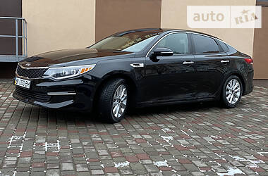 Седан Kia Optima 2016 в Ровно