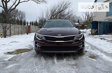 Седан Kia Optima 2016 в Києві