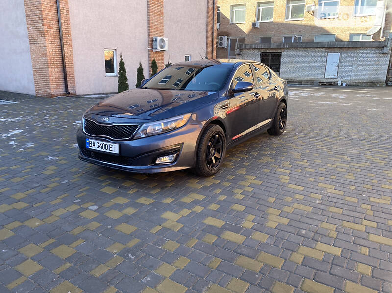 Седан Kia Optima 2014 в Александрие