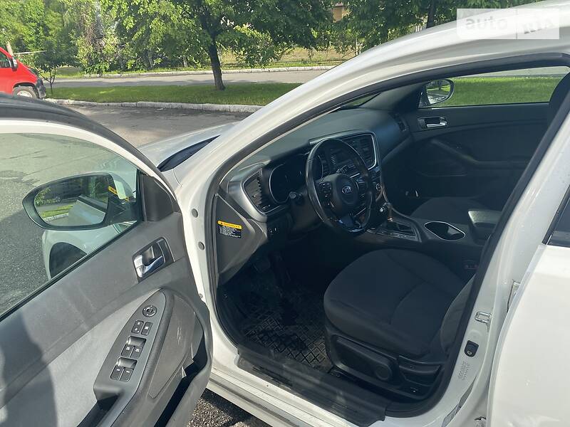 Седан Kia Optima 2014 в Виннице