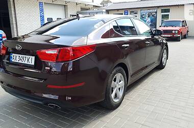 Седан Kia Optima 2014 в Харькове