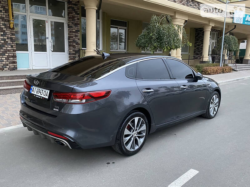 Седан Kia Optima 2016 в Києві