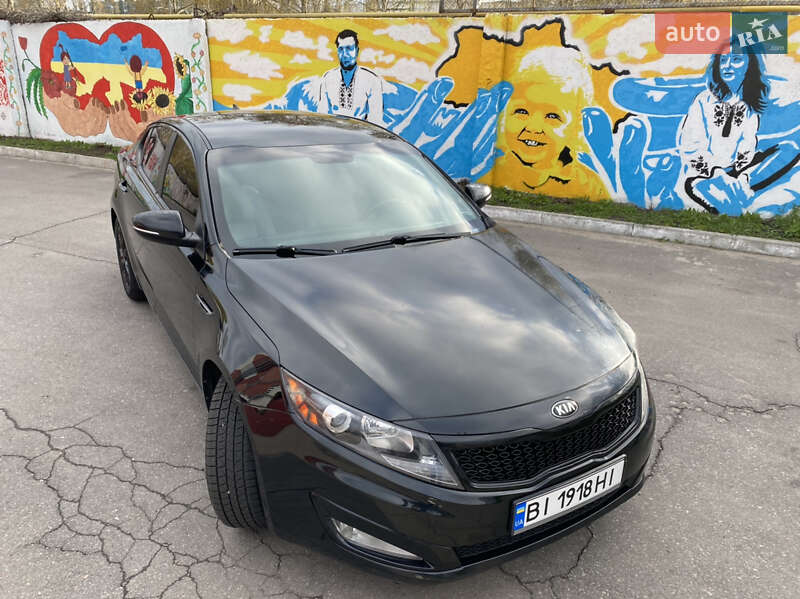 Седан Kia Optima 2013 в Кременчуці