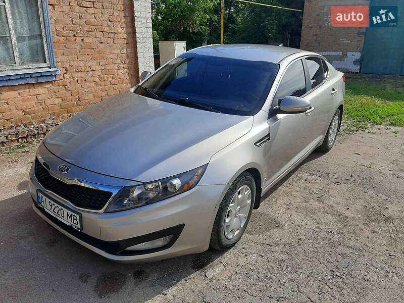 Седан Kia Optima 2013 в Яготині