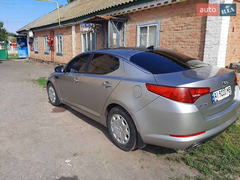 Седан Kia Optima 2013 в Яготині