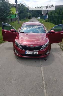 Седан Kia Optima 2015 в Києві