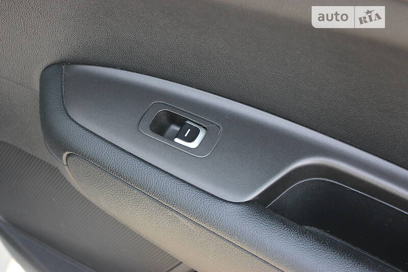 Седан Kia Optima 2017 в Дунаевцах