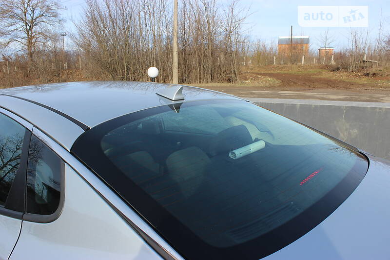 Седан Kia Optima 2017 в Дунаевцах