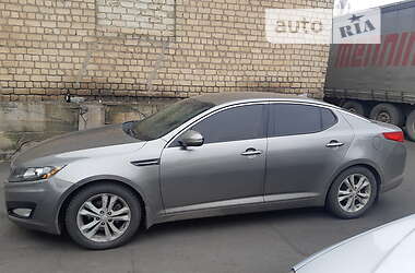 Седан Kia Optima 2013 в Кривому Розі